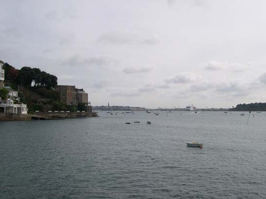  la mer avec Saint-Malo au fond